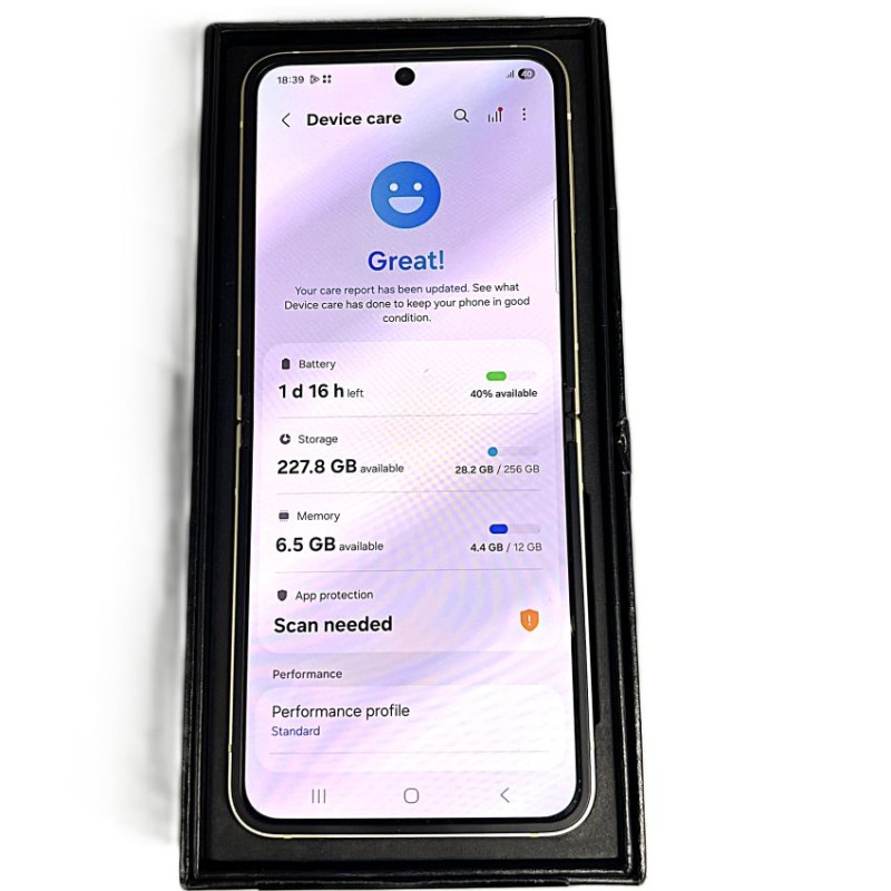 Samsung Galaxy Z Flip6 /256GB/