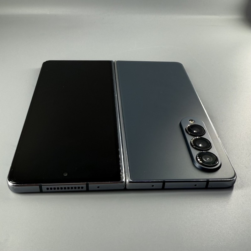 Samsung Galaxy Z Fold4 /256GB/