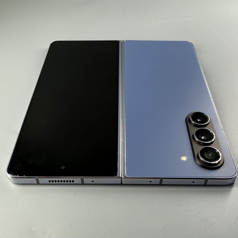 Samsung Galaxy Z Fold5 /256GB/